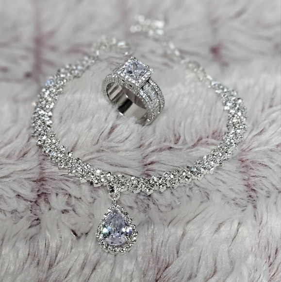 ... Jewelry - Bracelet & Ring Fashion Jewelry Set